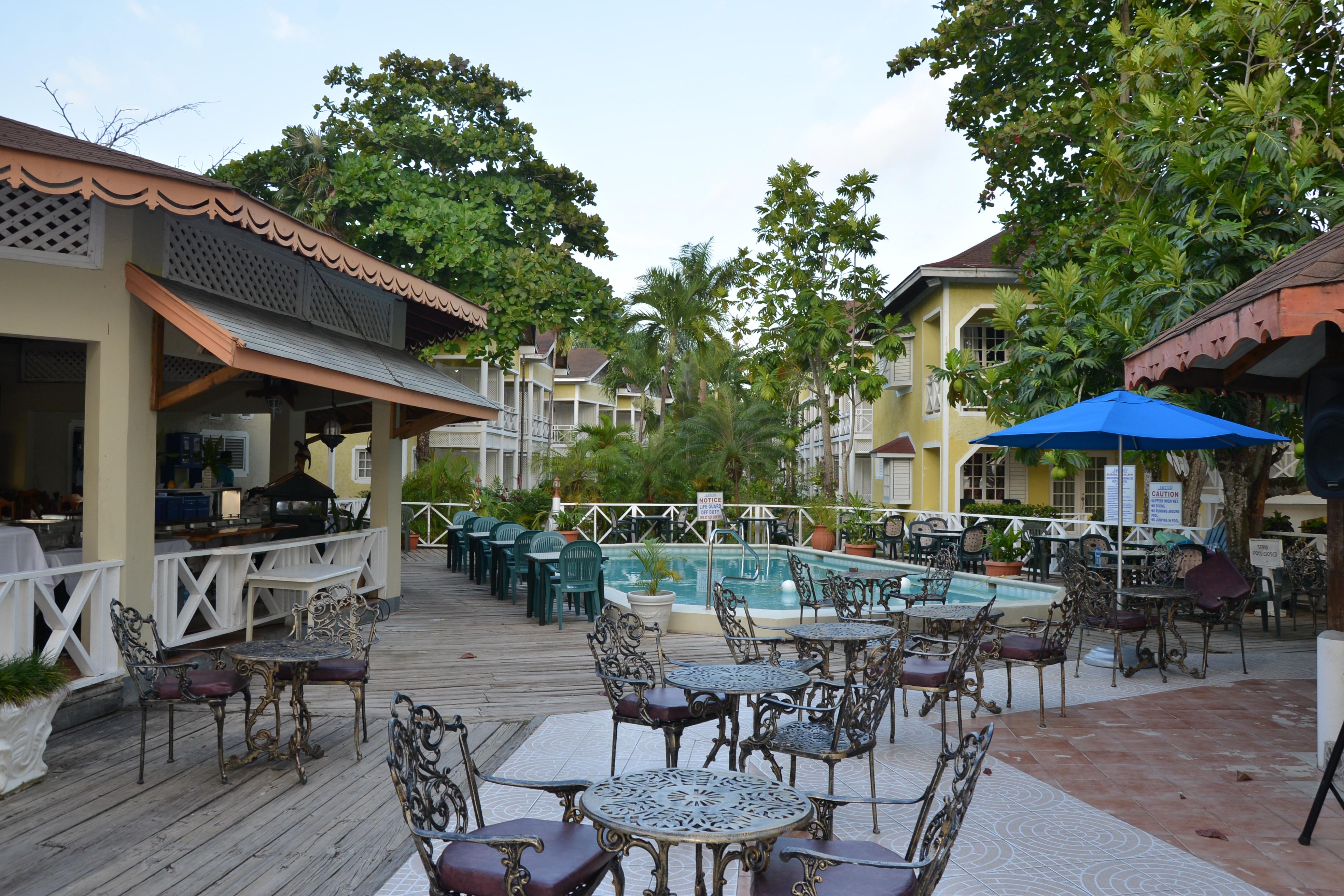 Merrils Beach Resort II เนกริล ภายนอก รูปภาพ