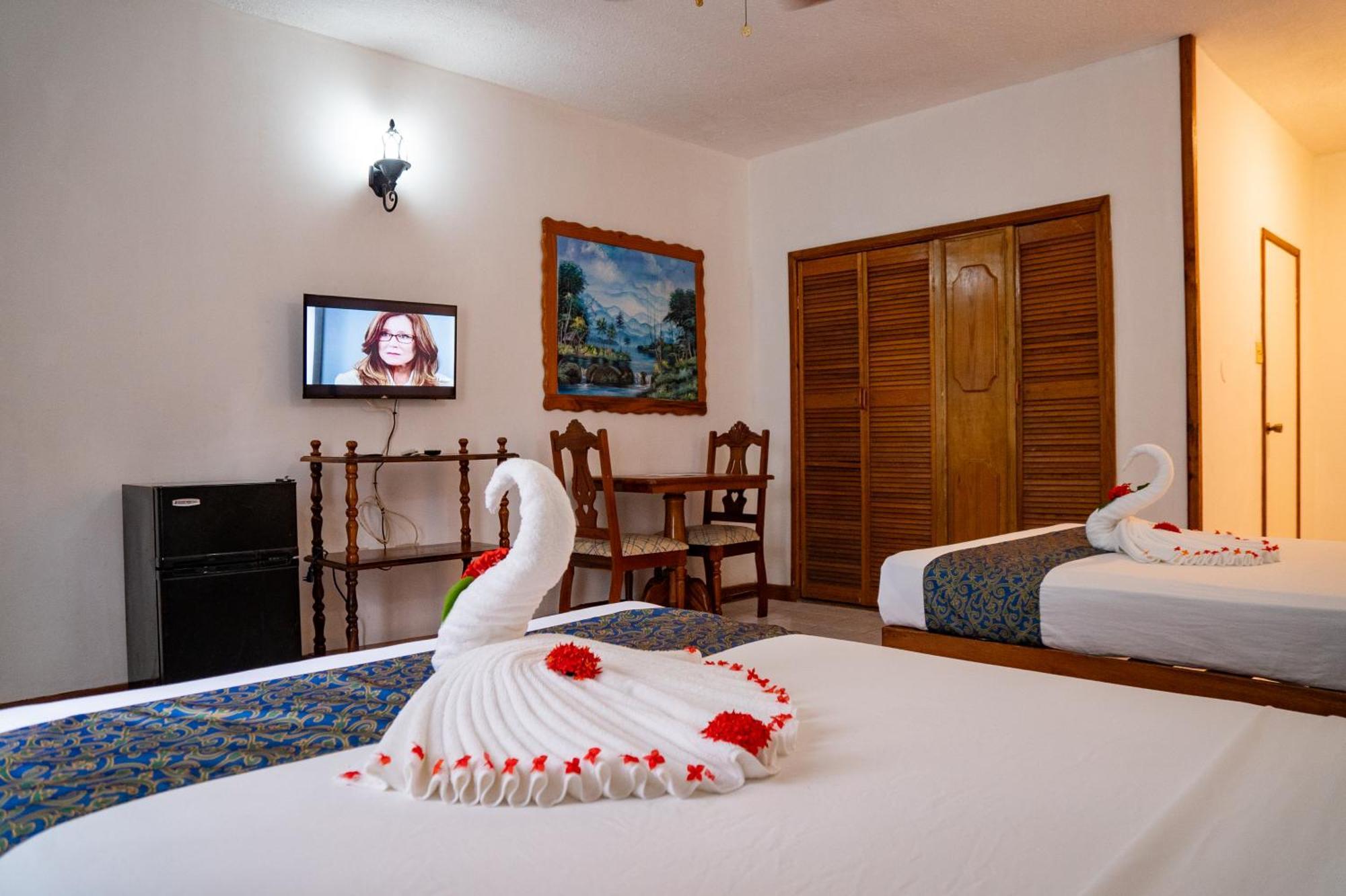 Merrils Beach Resort II เนกริล ภายนอก รูปภาพ